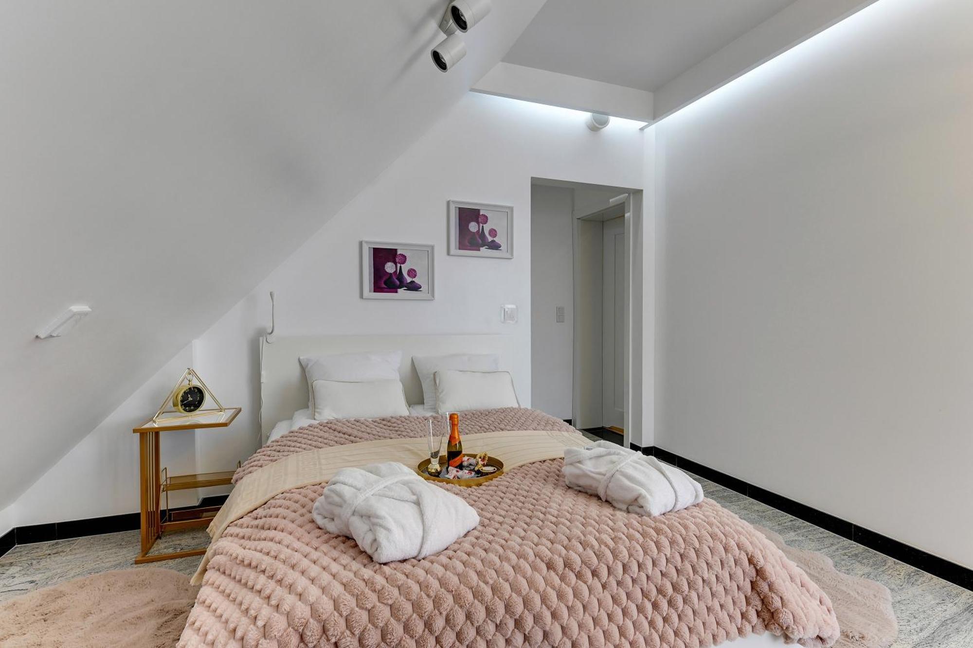 Granaria Kingdom & Happiness Premium Apartments By The River - Gratis Prosecco غدانسك المظهر الخارجي الصورة